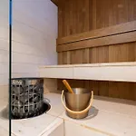 Chalet Levin Primus - Your Glass-roof Gateway To Laplands Magic *